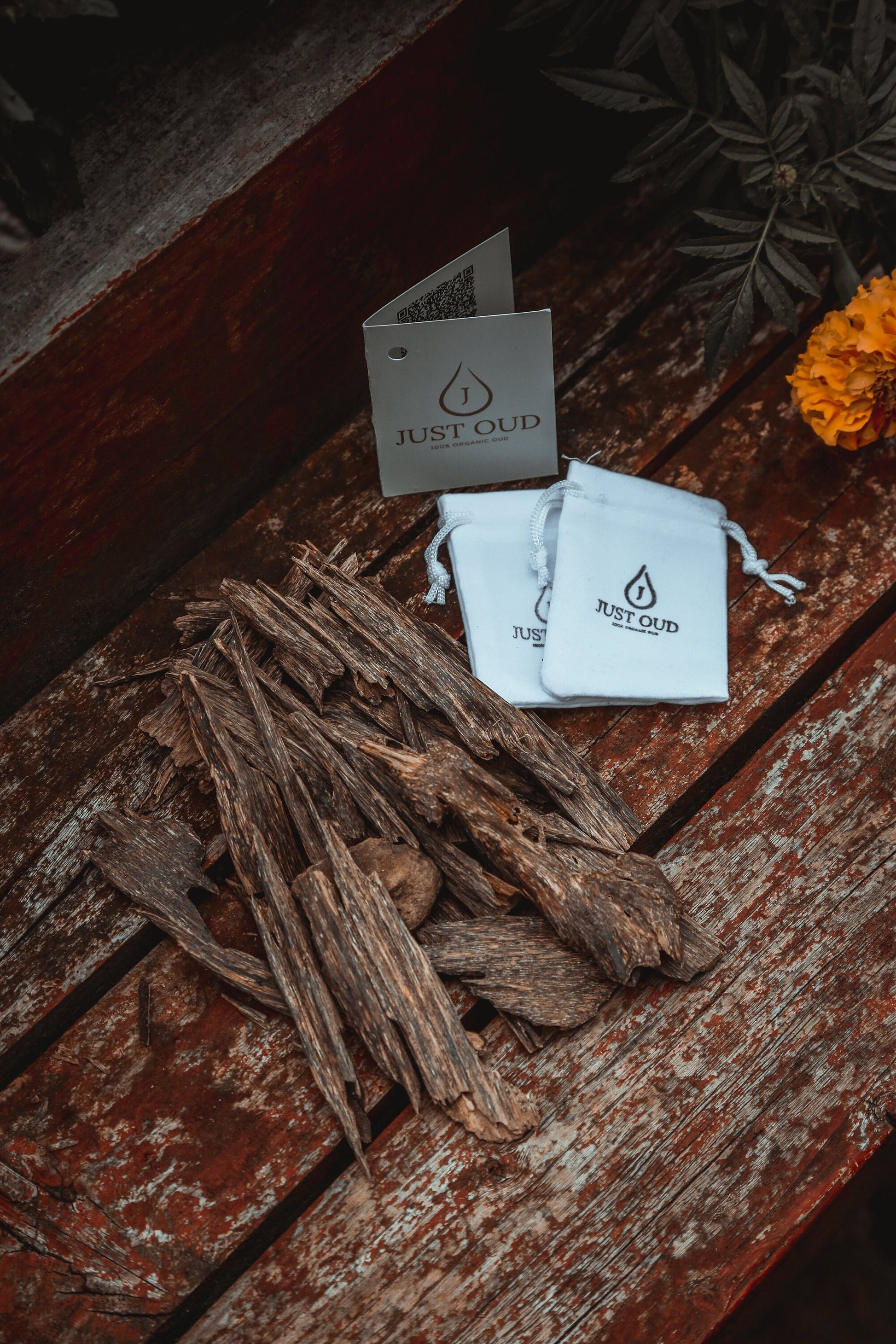 AA Grade Hindi Oud Agarwood Chips | Bangladeshi/Hindi Oud Chips